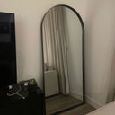 wr:full-length-arched-black-large-metal-mir-r051:0
